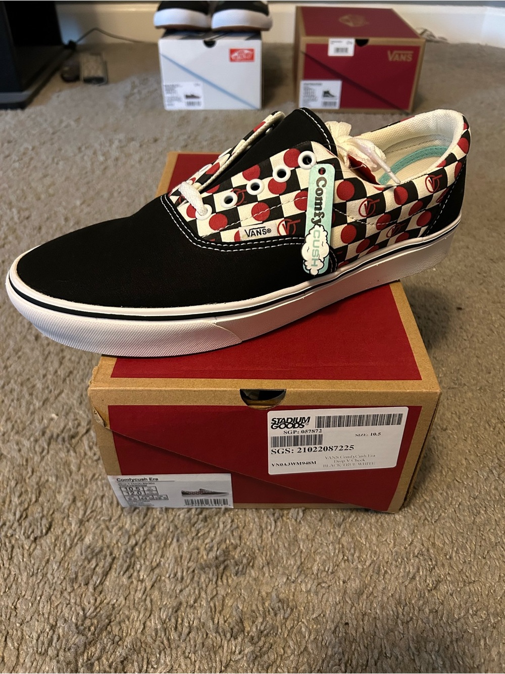 Vans Comfycush Era Drop V Dot Black/Red/Cream 10.5 New!!
